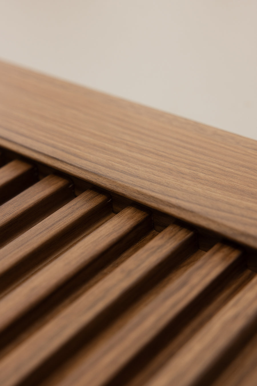 SKIRTING