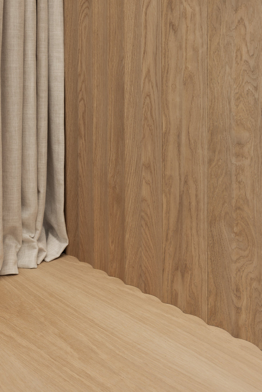 Ripple 60 Flow Oak Wood Panel - Ripple 60 Flow